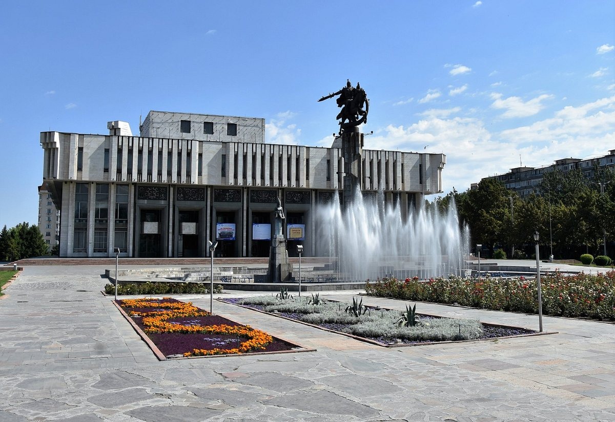 Manas Monument – Bishkek